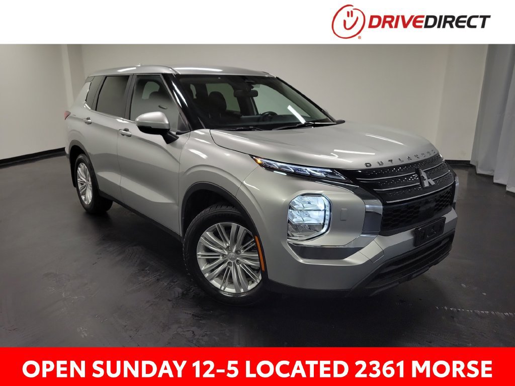 Used 2023 Mitsubishi Outlander ES