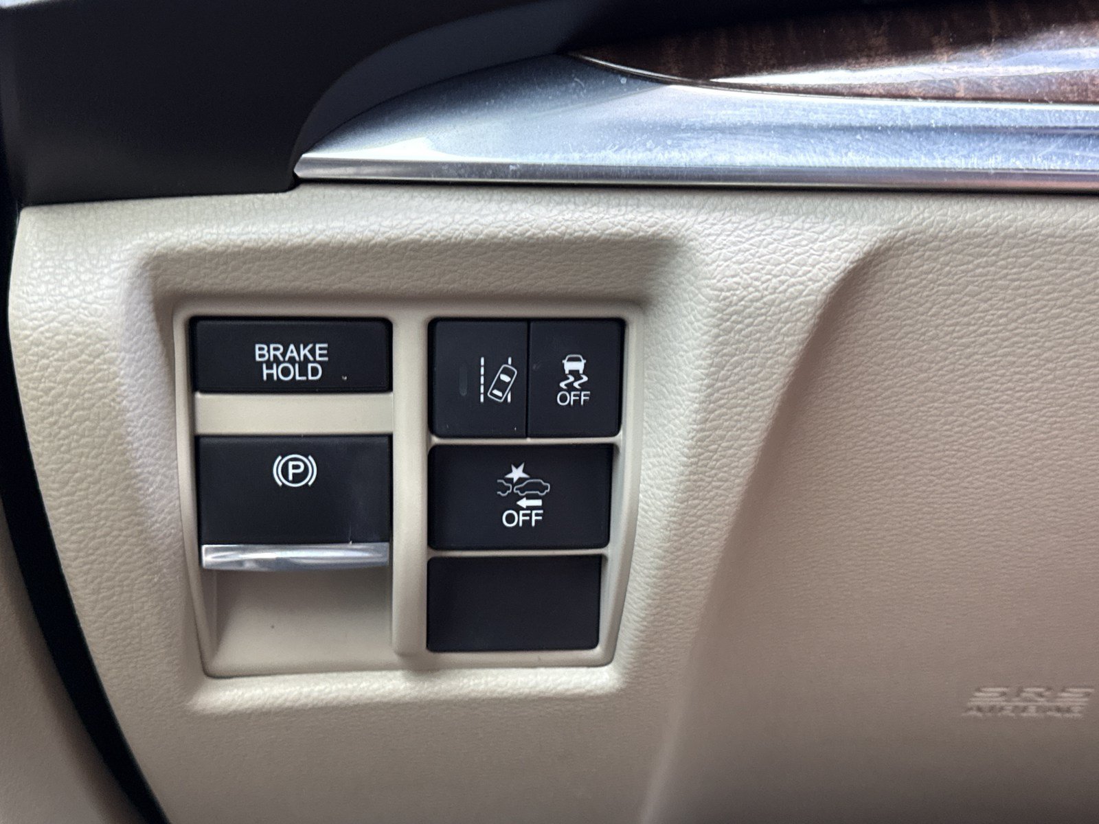 Used 2020 Acura MDX FWD image 22