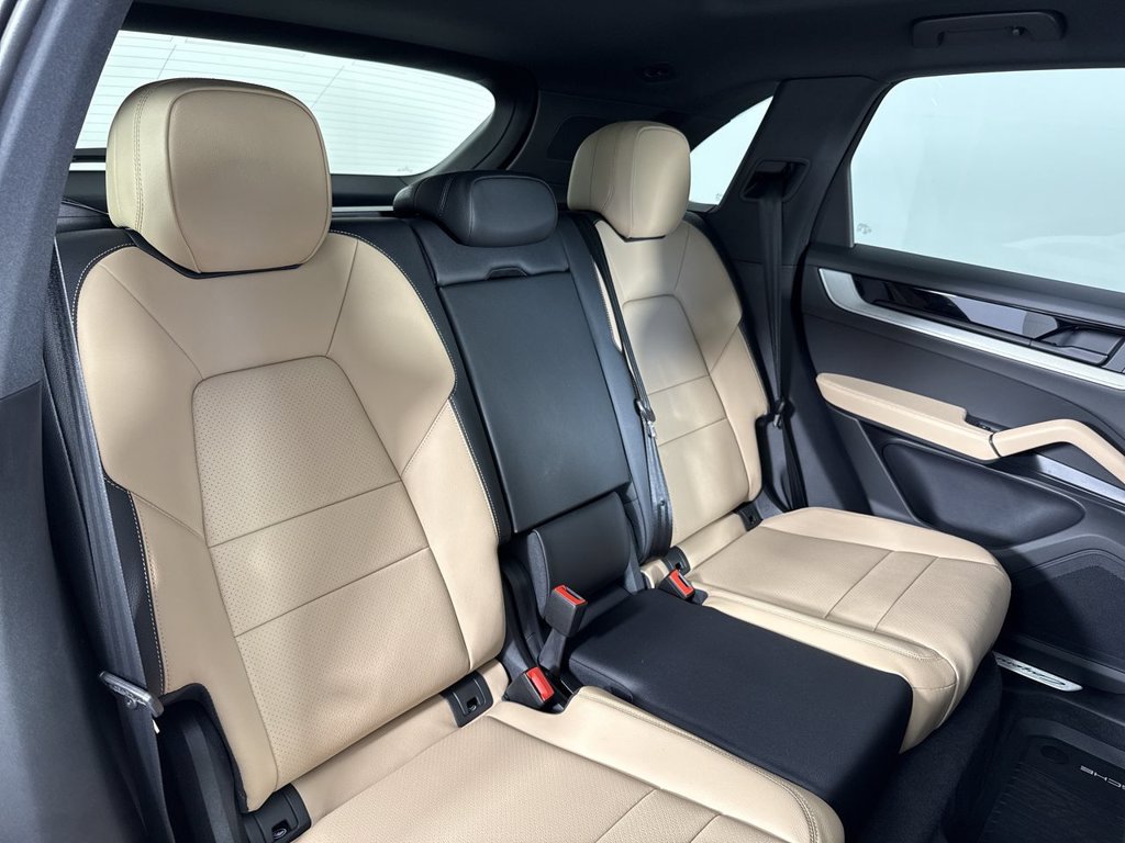 New 2026 Porsche Cayenne AWD/4WD image 22