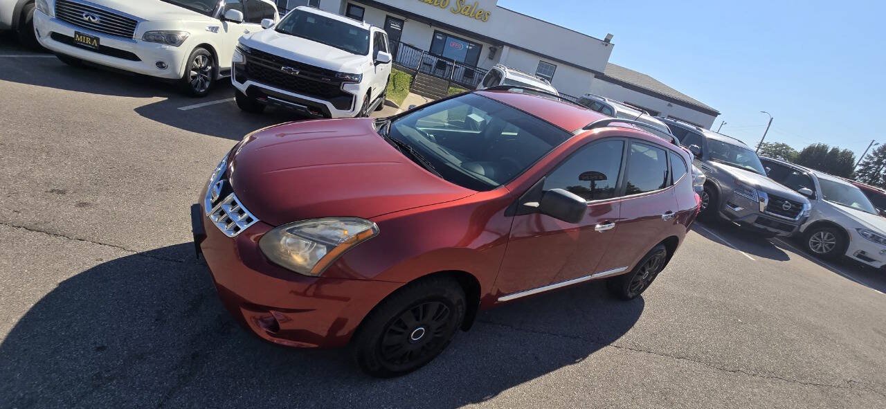 Used 2014 Nissan Rogue S w/ Convenience Package FWD image 8