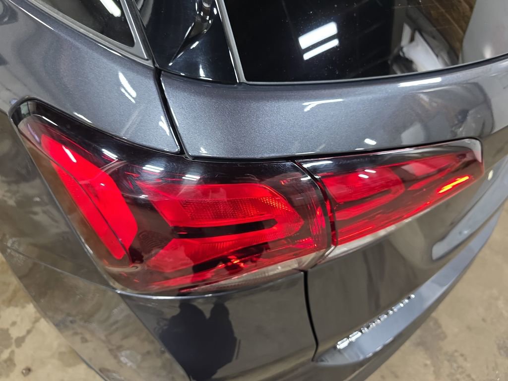 Used 2022 Chevrolet Equinox LT image 38