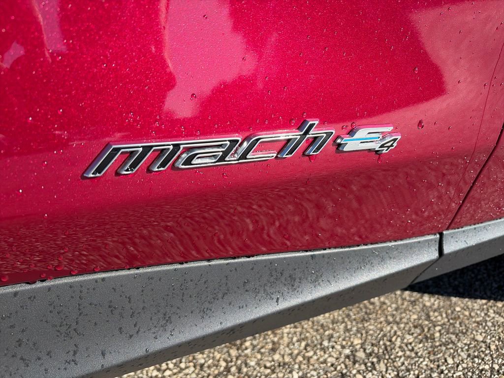 Used 2025 Ford Mustang Mach-E Premium image 9