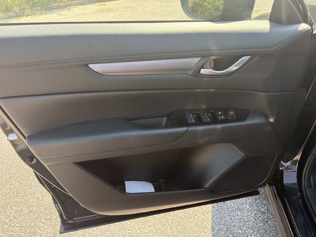 Used 2025 MAZDA CX-5 AWD 2.5 S w/ Preferred Package image 18