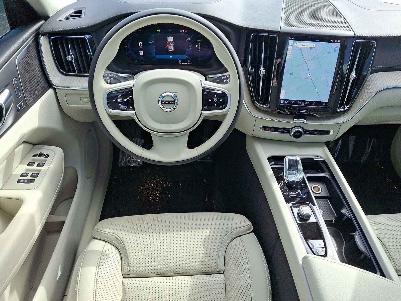 Certified 2023 Volvo XC60 T8 Ultimate w/ Protection Package Premier image 11