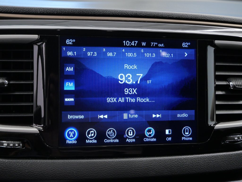 Certified 2017 Chrysler Pacifica Touring-L FWD image 25