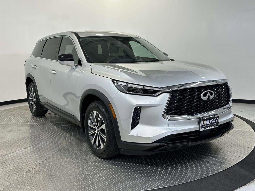 Used 2023 INFINITI QX60 Pure image 1