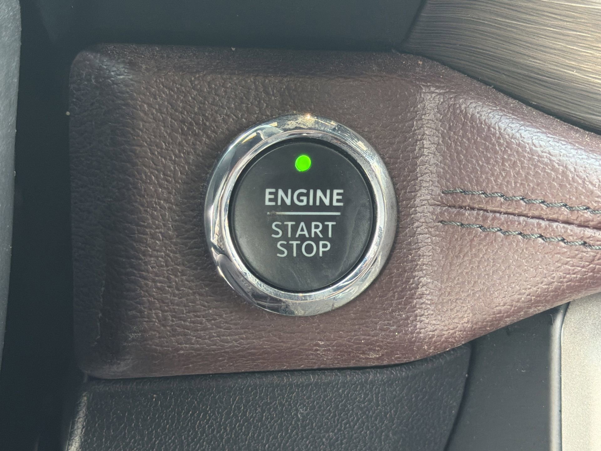 Certified 2024 Ford Expedition Limited image 12