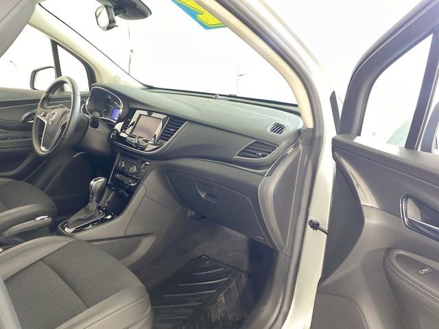 Used 2022 Buick Encore Preferred w/ Safety Package image 36