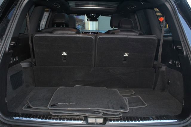 Used 2024 Mercedes-Benz GLS 450 4MATIC image 12