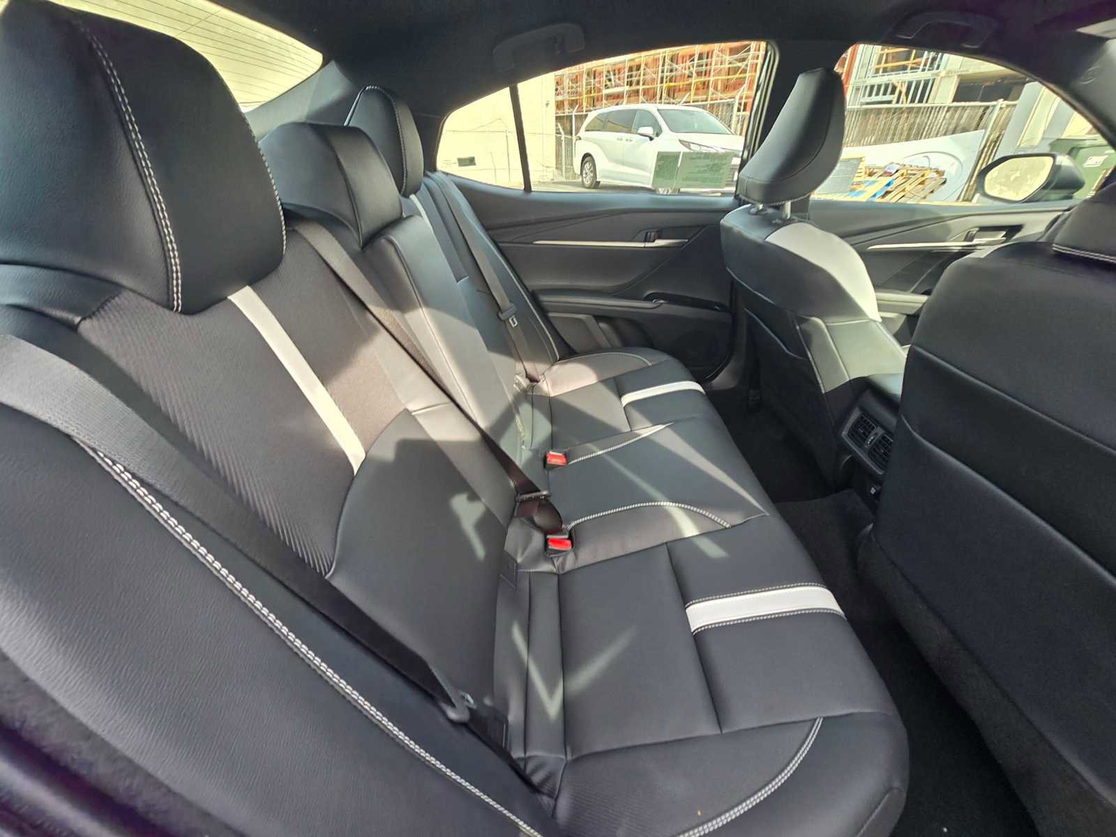 New 2026 Toyota Camry Hybrid image 15