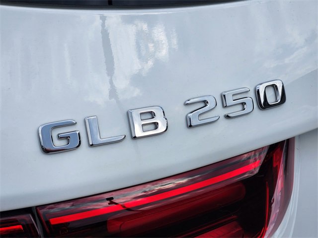 New 2026 Mercedes-Benz GLB 250 4MATIC image 14
