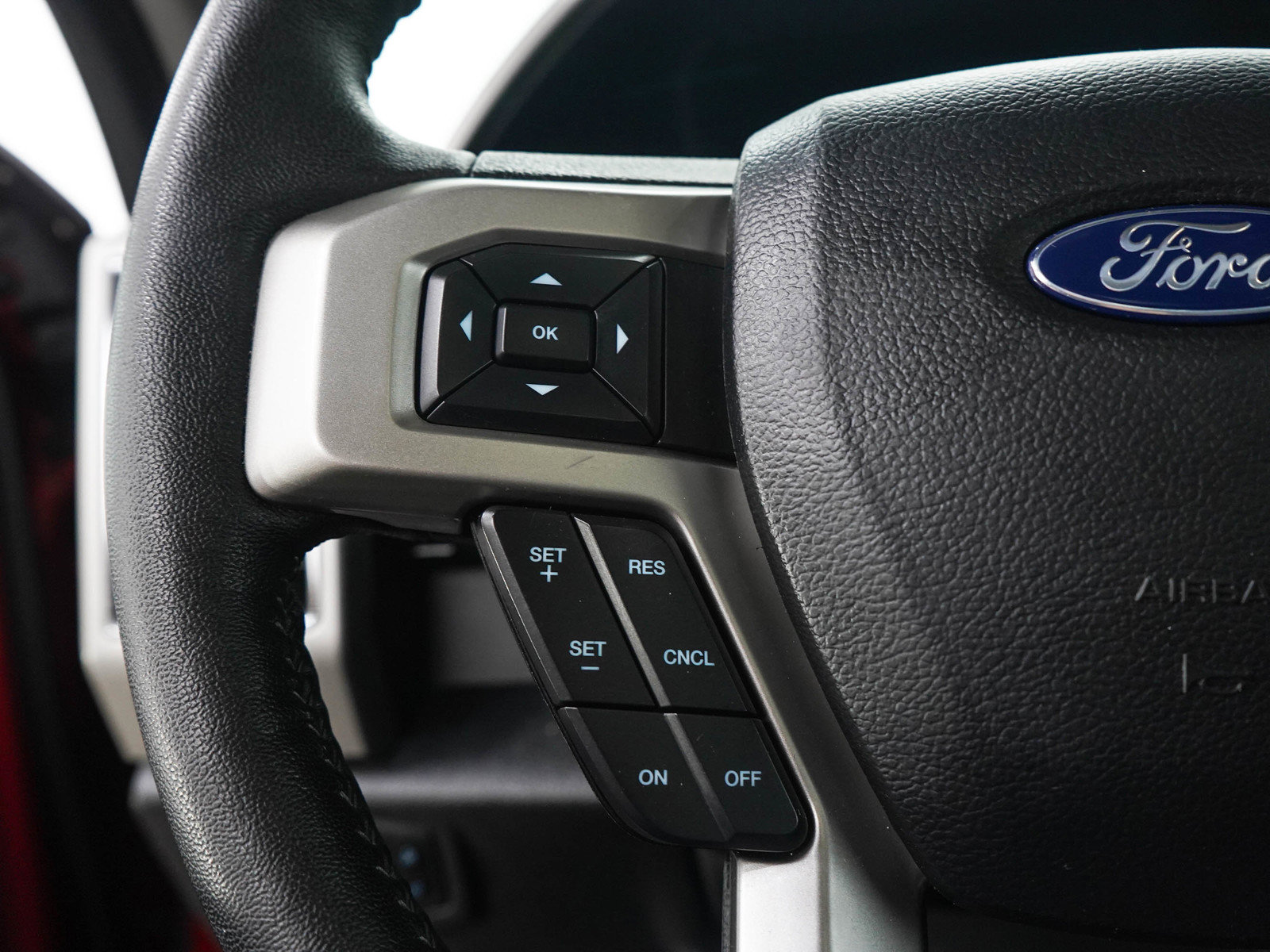 Used 2020 Ford F150 Lariat w/ Equipment Group 502A Luxury AWD/4WD image 27