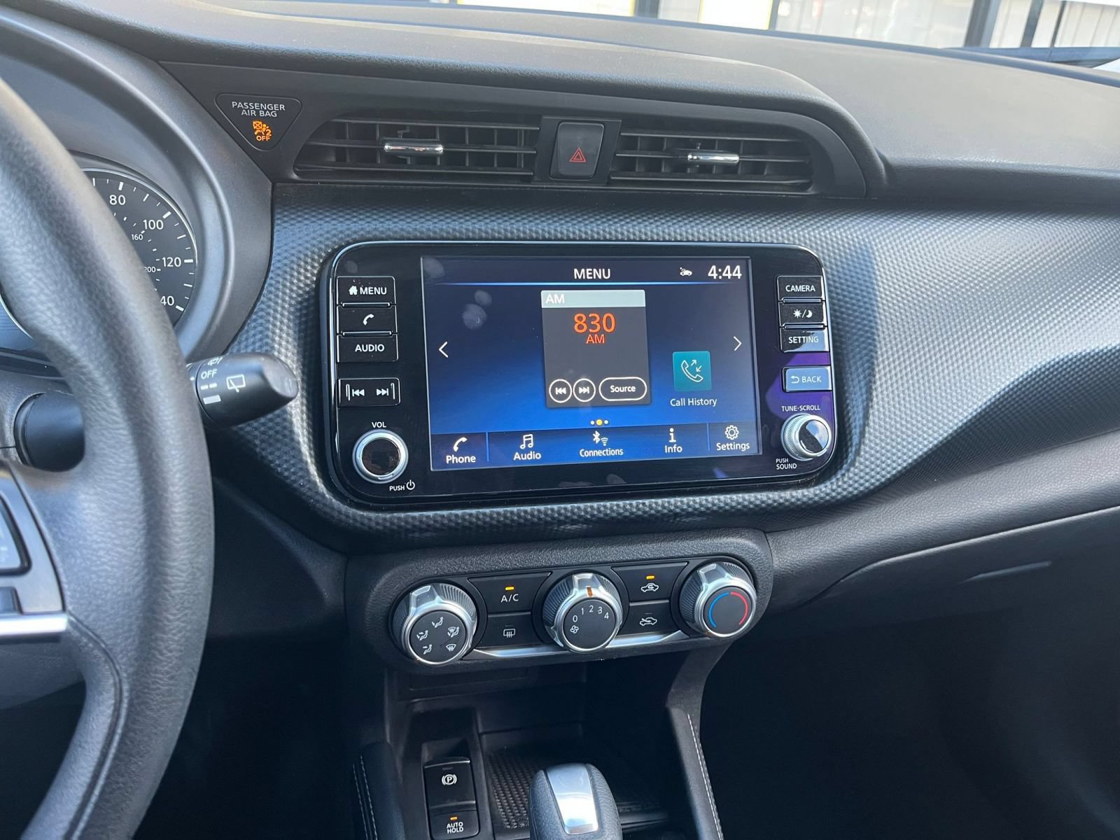 Used 2024 Nissan Kicks SV FWD image 16