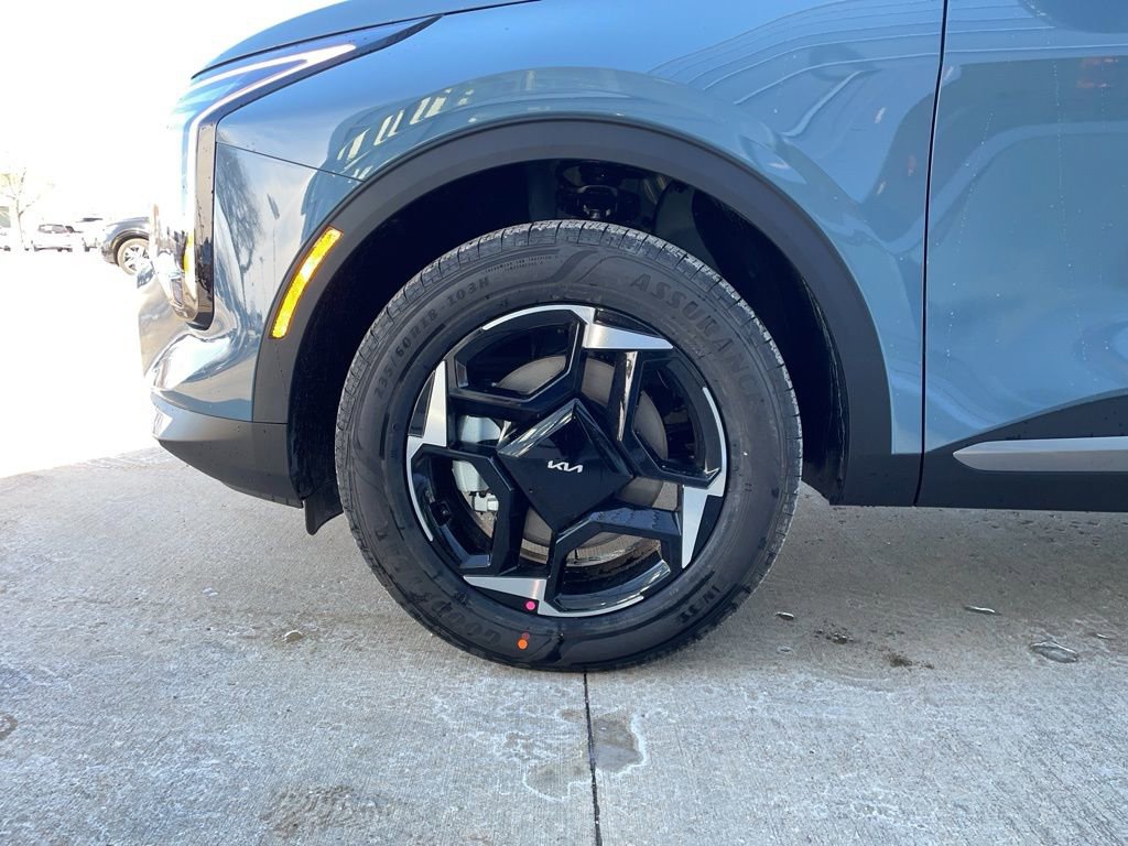 New 2026 Kia Sportage EX image 16