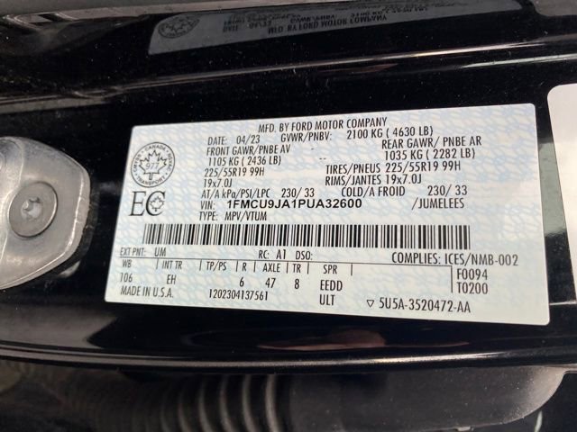 Used 2023 Ford Escape Platinum image 25