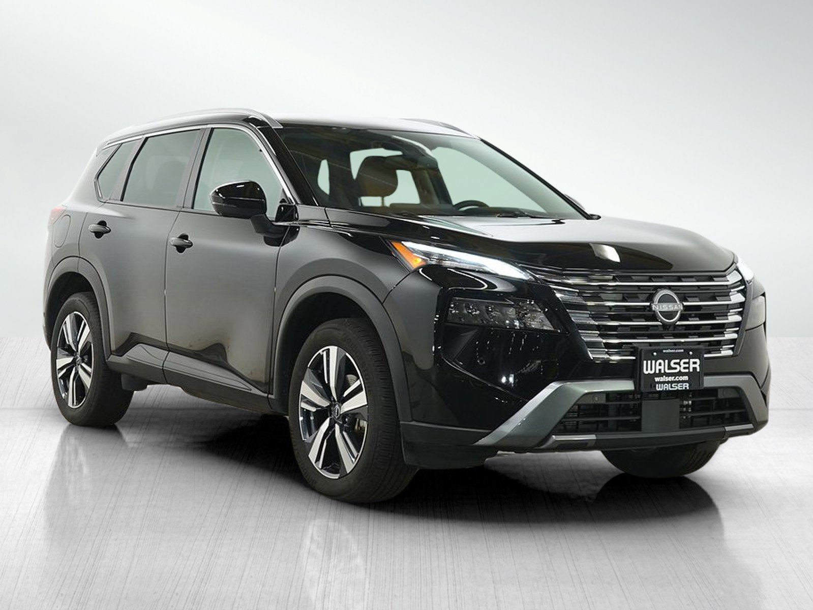 Used 2026 Nissan Rogue SL AWD/4WD image 8