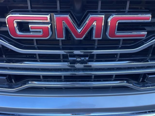 Used 2023 GMC Sierra 1500 SLT w/ SLT Premium Plus Package image 4
