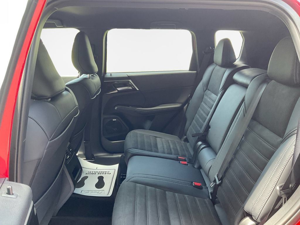 Used 2026 Mitsubishi Outlander LE AWD/4WD image 24