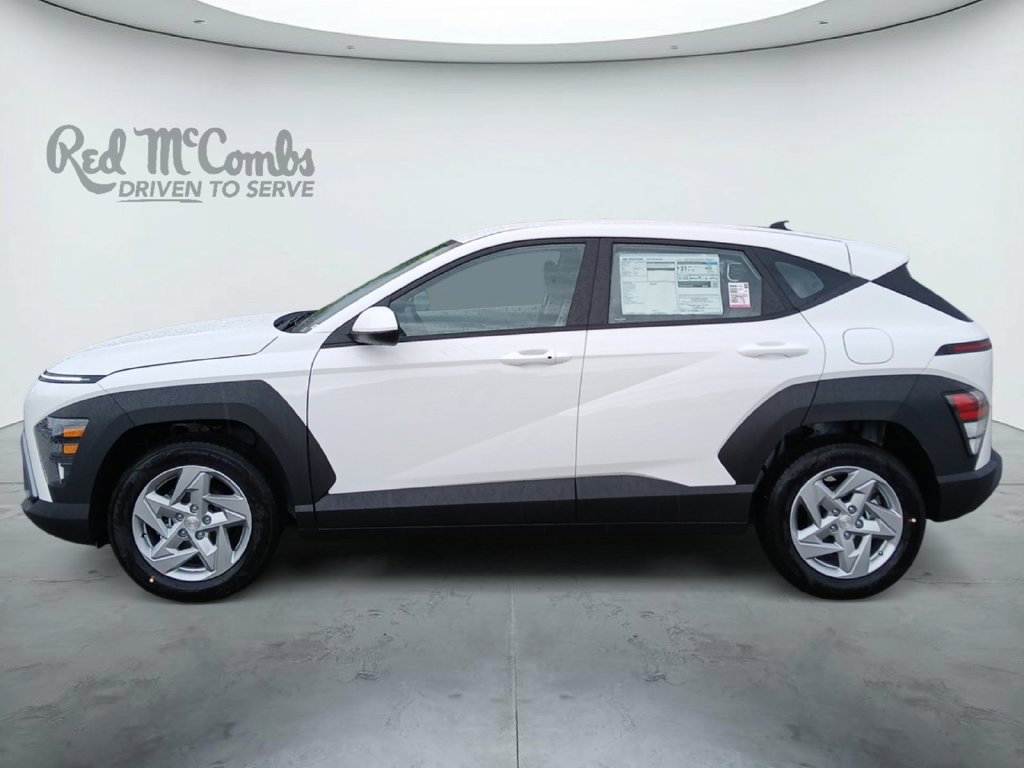 New 2027 Hyundai Kona SE FWD image 2