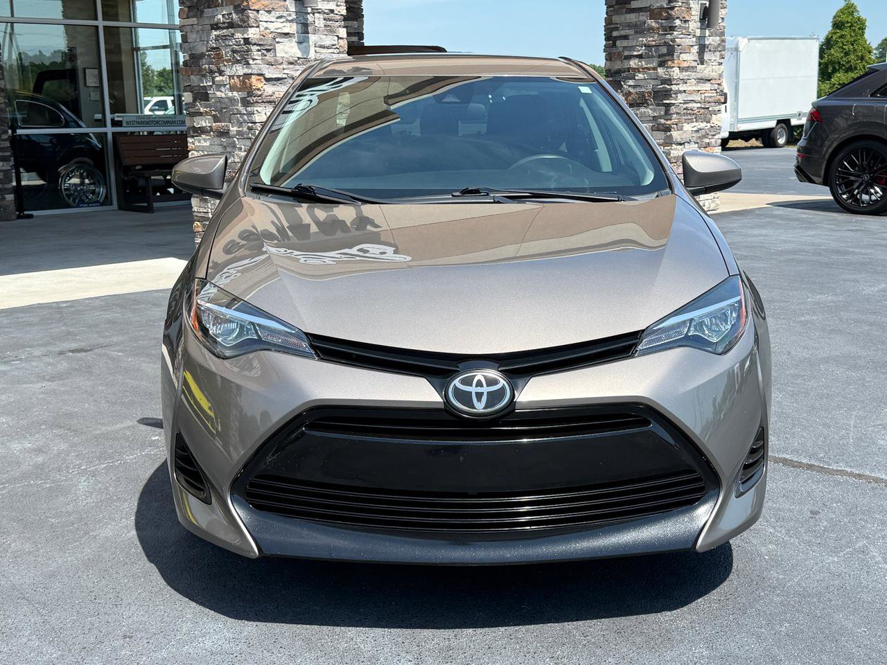 Used 2019 Toyota Corolla LE FWD image 7