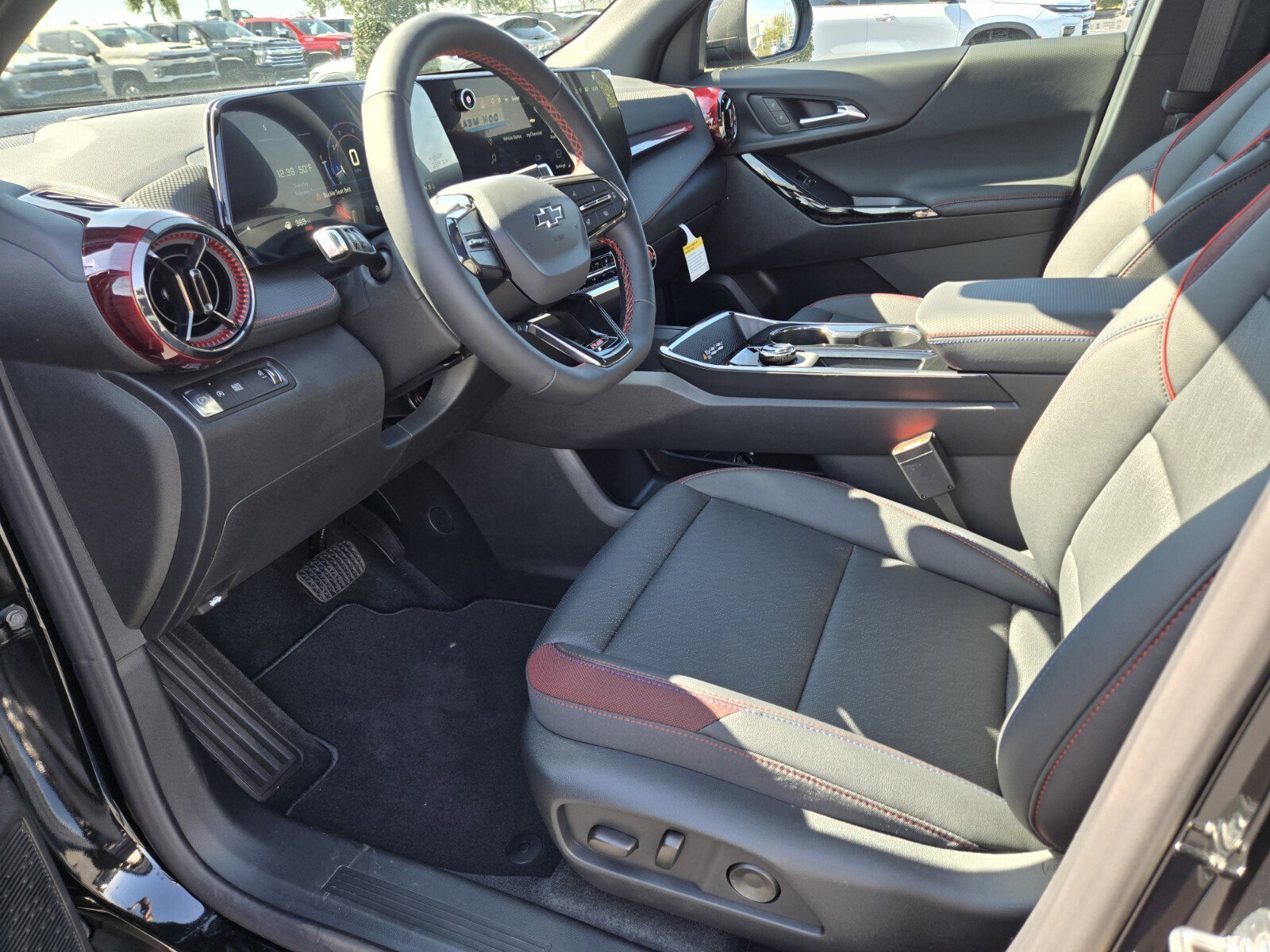 New 2026 Chevrolet Equinox RS image 5