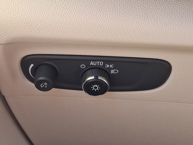 Certified 2023 Buick Envision Essence image 24