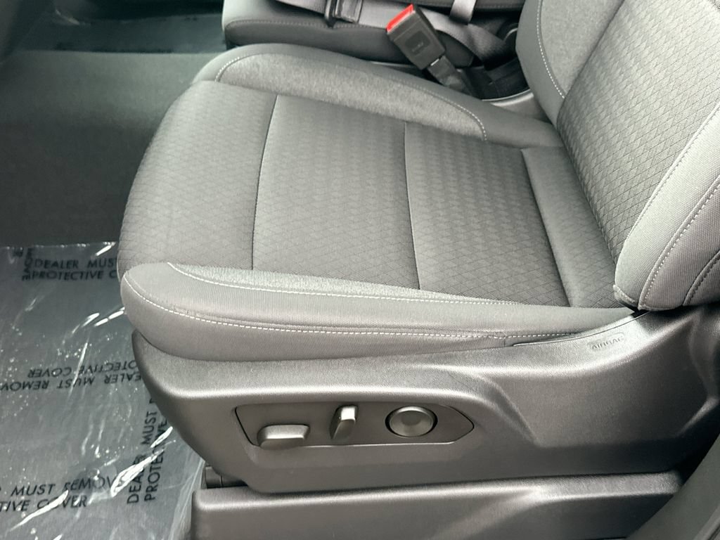 Certified 2023 Chevrolet Silverado 1500 Custom RWD image 18