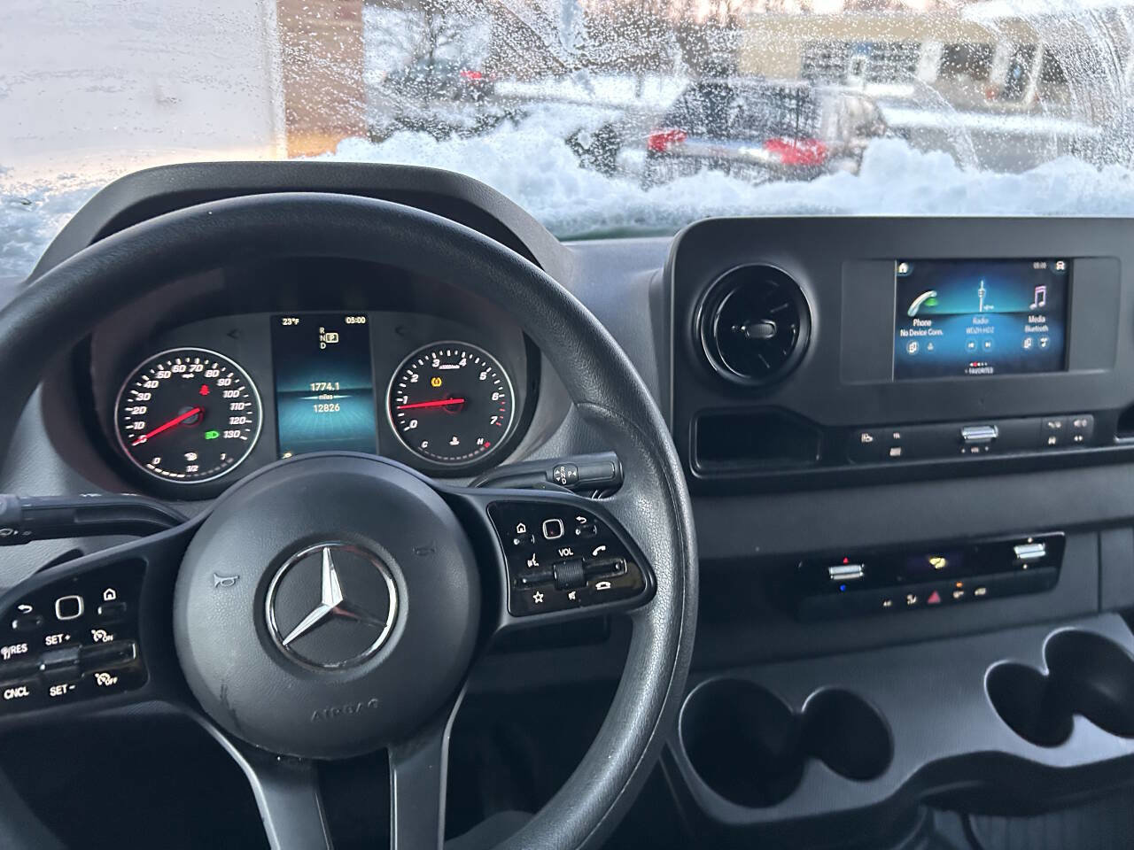 Used 2023 Mercedes-Benz Sprinter 2500 image 6