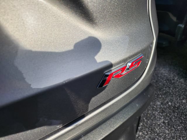 Used 2024 Chevrolet Trax RS w/ Sunroof Package FWD image 8