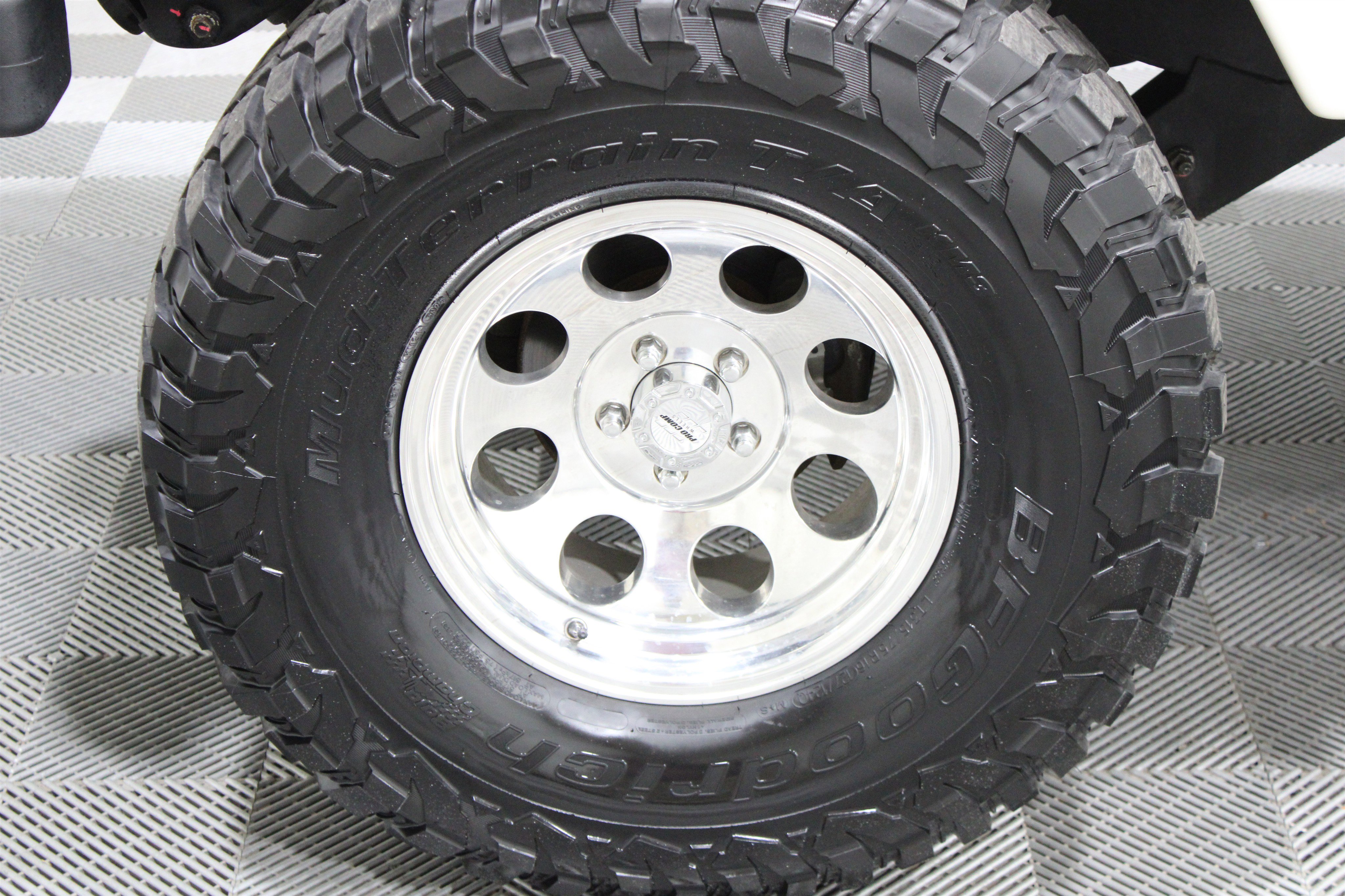 Used 1998 Jeep Wrangler Sahara AWD/4WD image 25