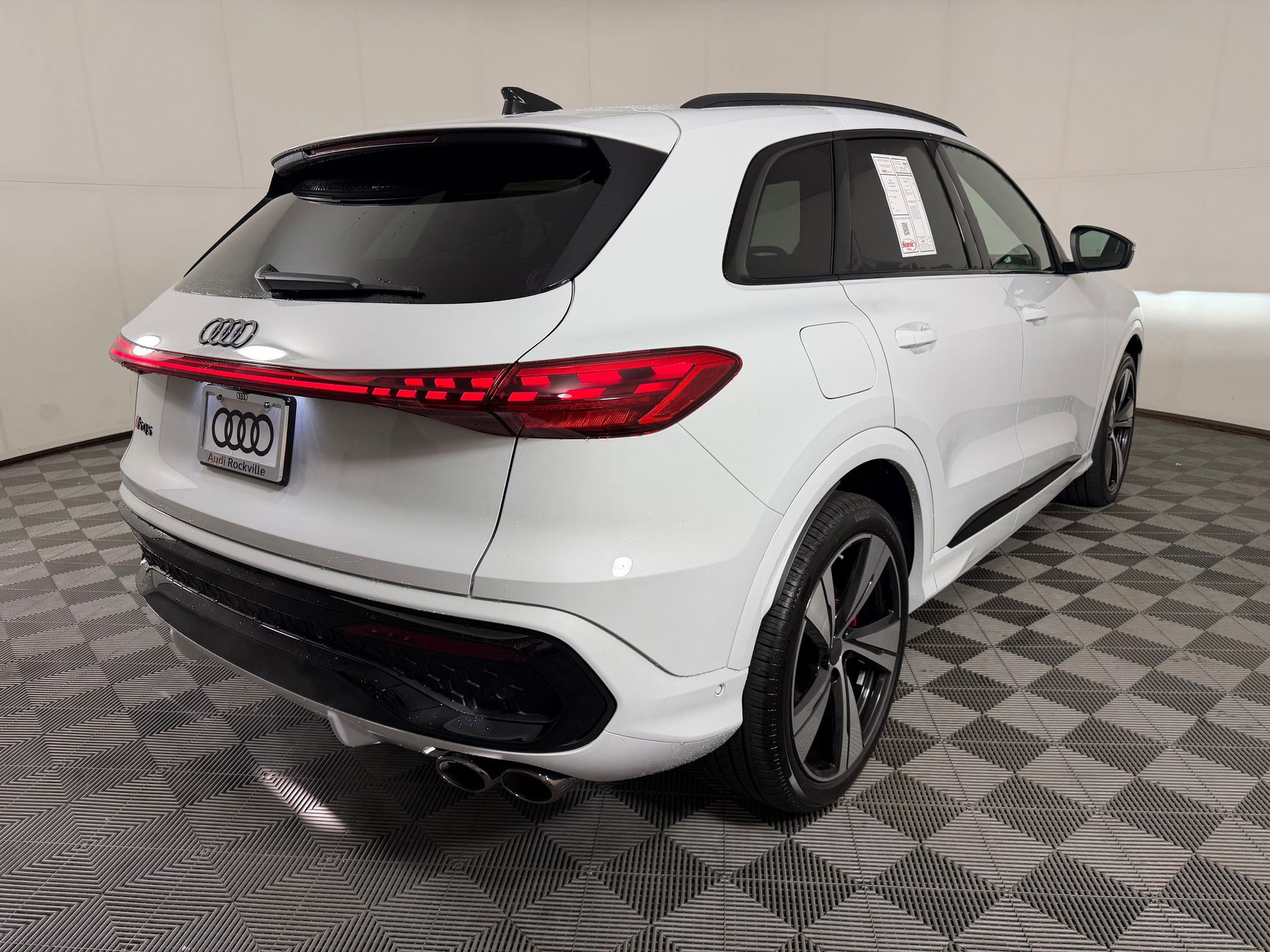 New 2026 Audi SQ5 Premium Plus AWD/4WD image 9