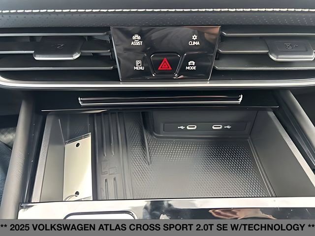 Used 2025 Volkswagen Atlas Cross Sport SE image 25