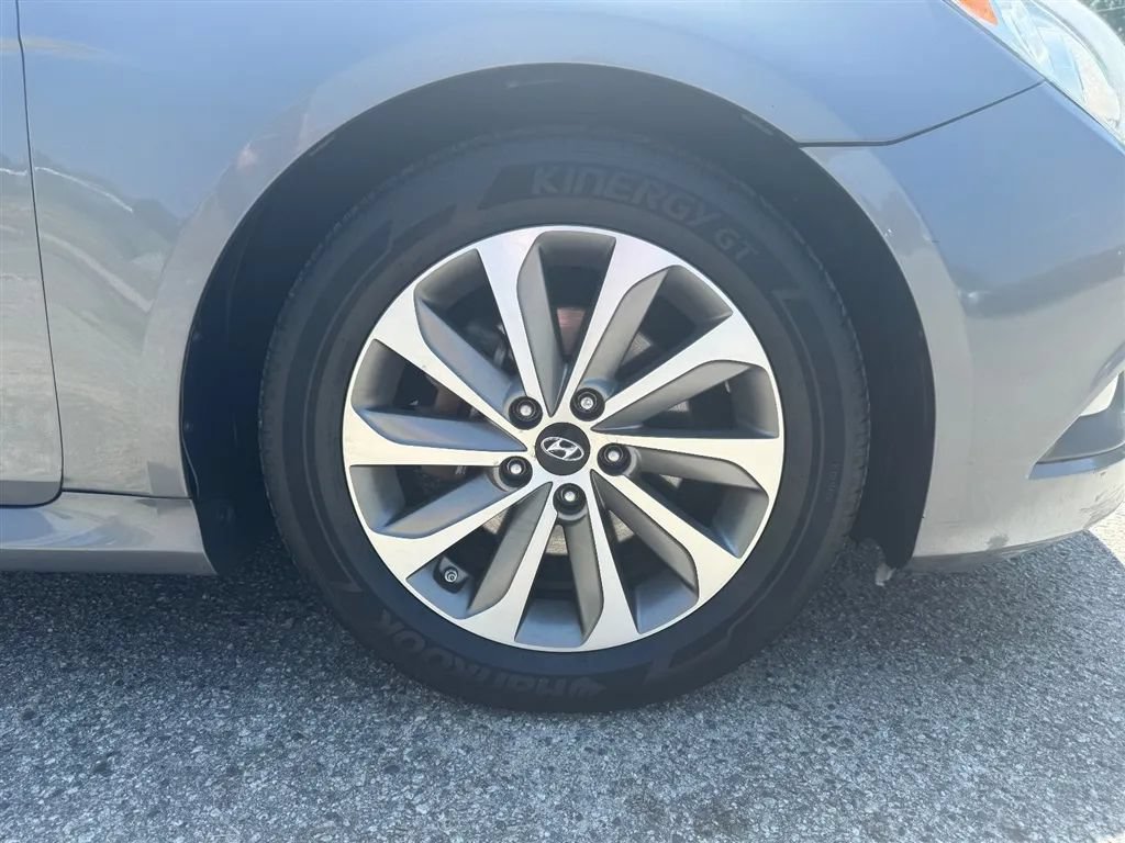 Used 2014 Hyundai Sonata Limited w/ Technology Package 05 FWD image 42