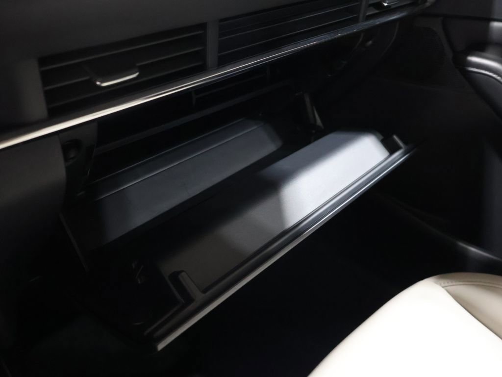 Used 2025 MAZDA CX-30 AWD 2.5 S w/ Preferred Package image 33