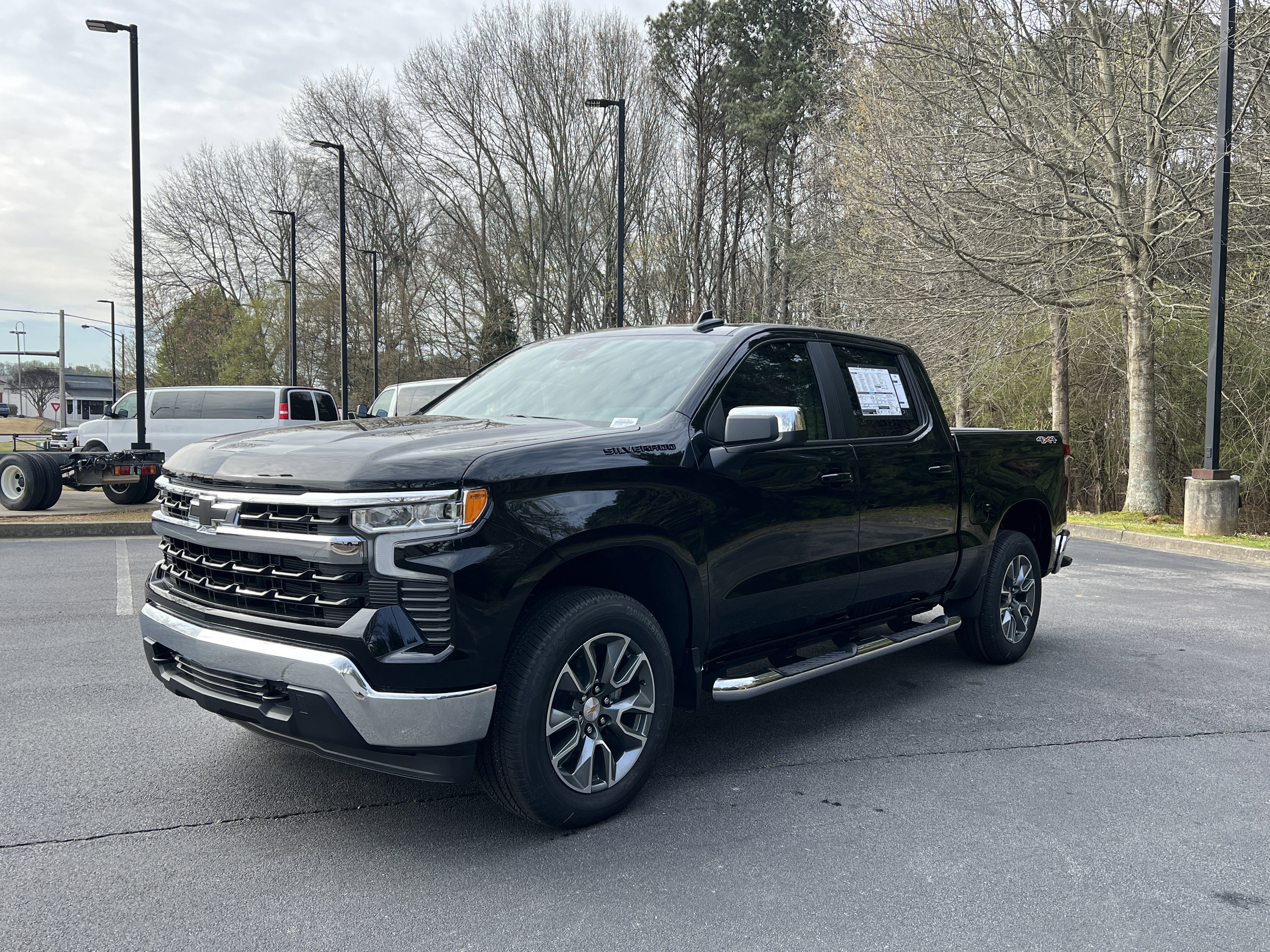 New 2026 Chevrolet Silverado 1500 LT w/ LPO, Dark Essentials Package image 5