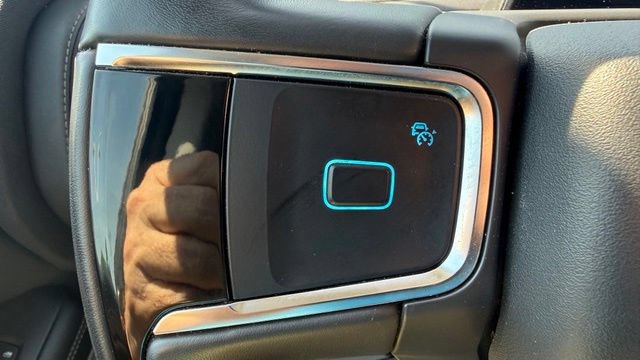 Used 2025 Ford Expedition Max Platinum AWD/4WD image 14