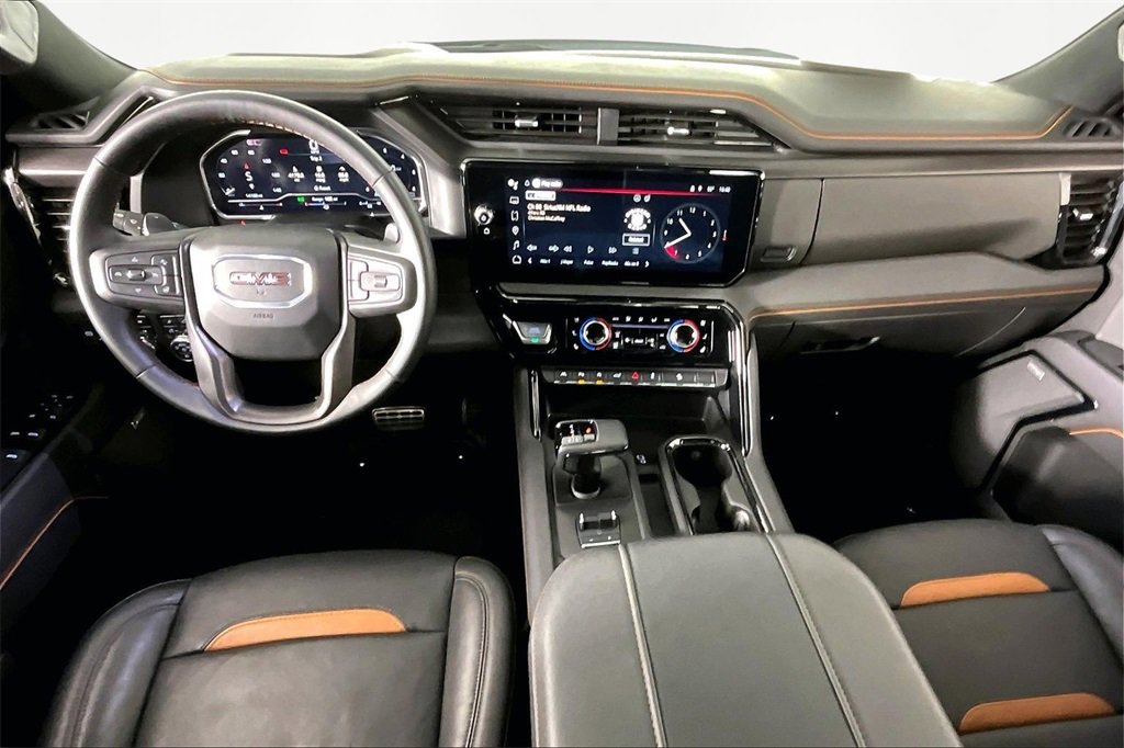 Used 2024 GMC Sierra 1500 AT4 w/ Technology Package image 8