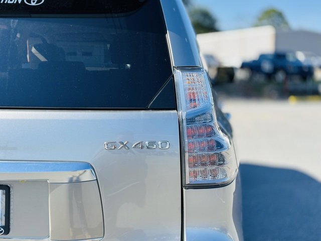 Used 2023 Lexus GX 460 Premium image 16