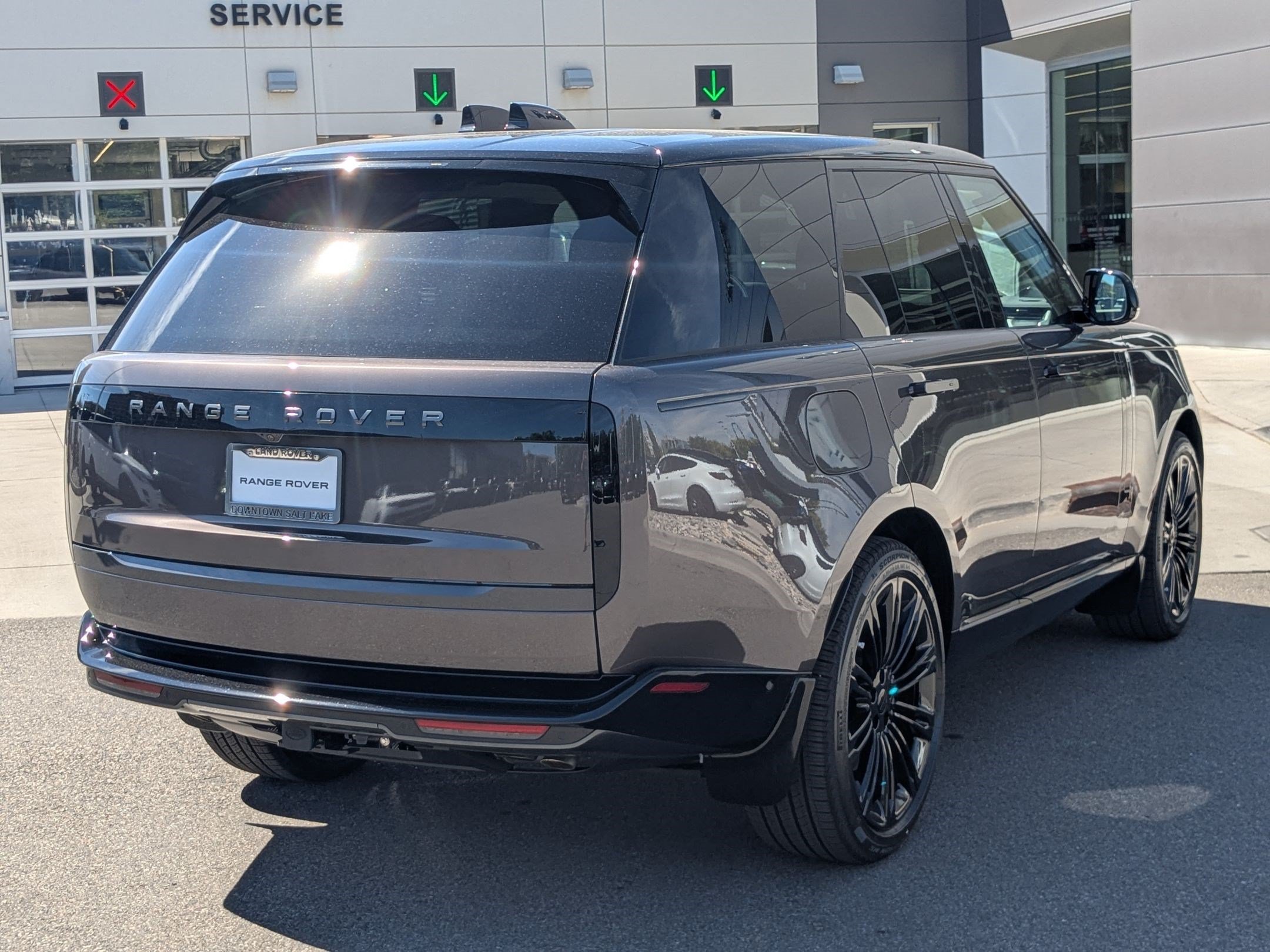 New 2026 Land Rover Range Rover SE AWD/4WD image 5
