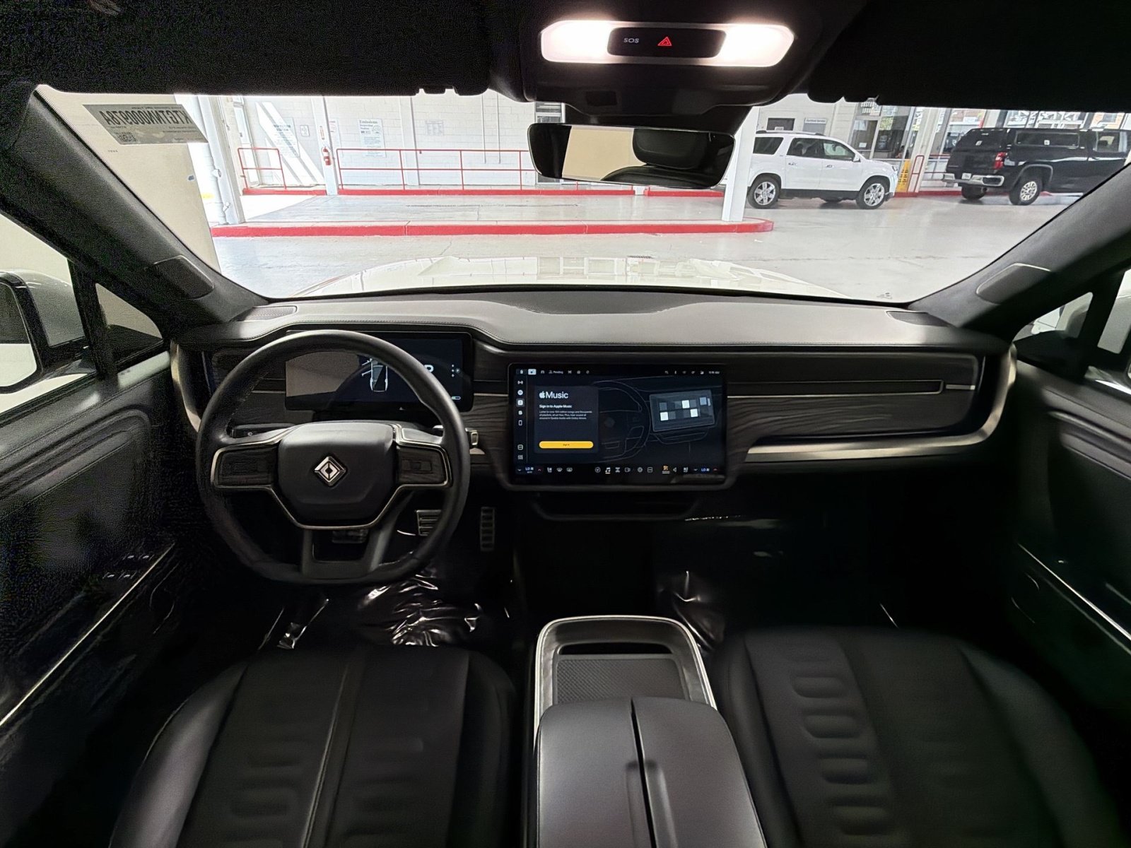 Used 2022 Rivian R1S Launch Edition AWD/4WD image 23