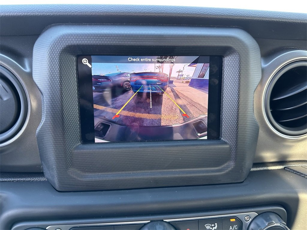 New 2023 Jeep Gladiator Willys image 26