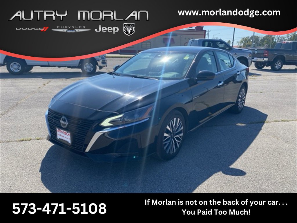 Used 2023 Nissan Altima 2.5 SV