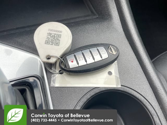 Used 2025 Nissan Altima 2.5 SV FWD image 27