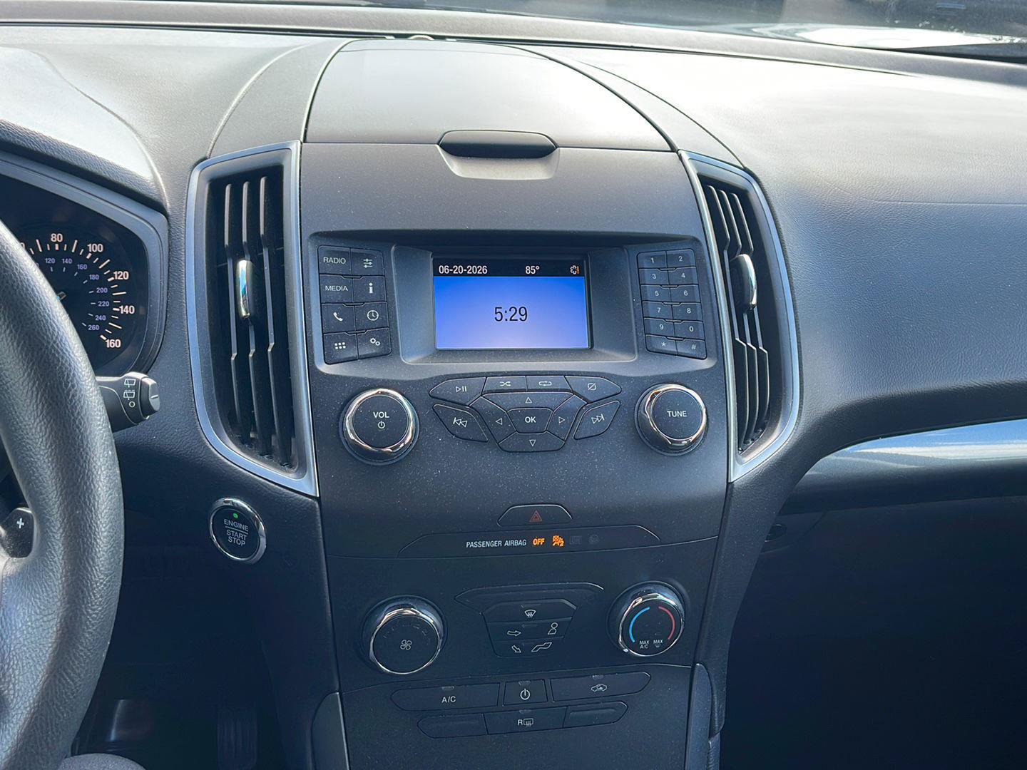 Used 2019 Ford Edge SE AWD/4WD image 10