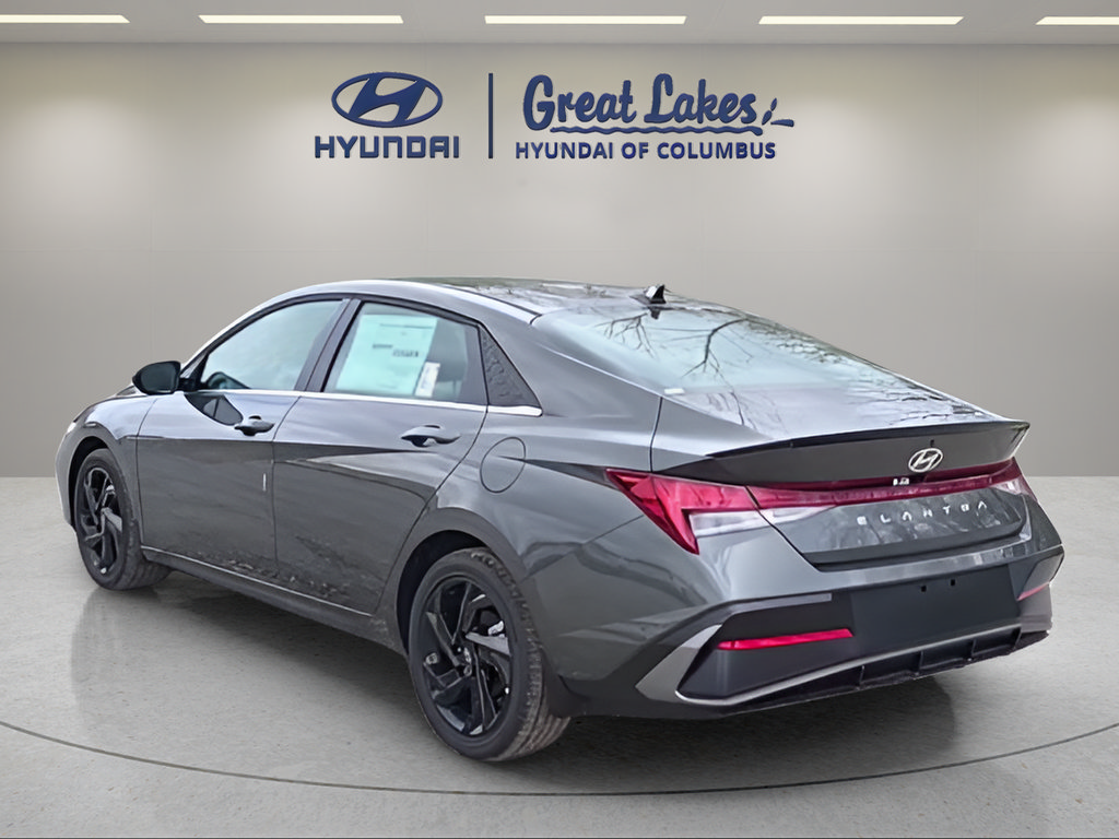 New 2026 Hyundai Elantra SEL Sport Premium FWD image 4