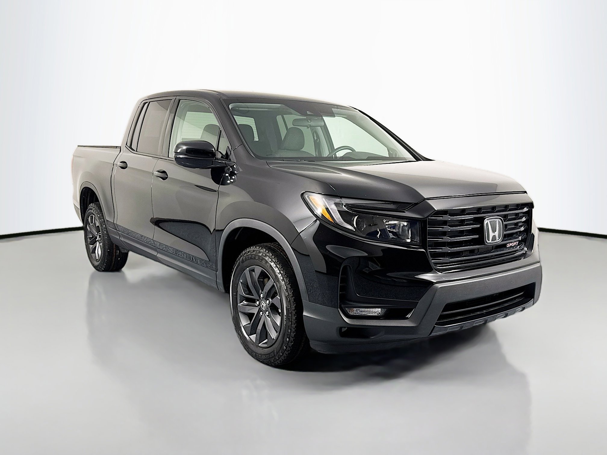 Certified 2023 Honda Ridgeline Sport image 3