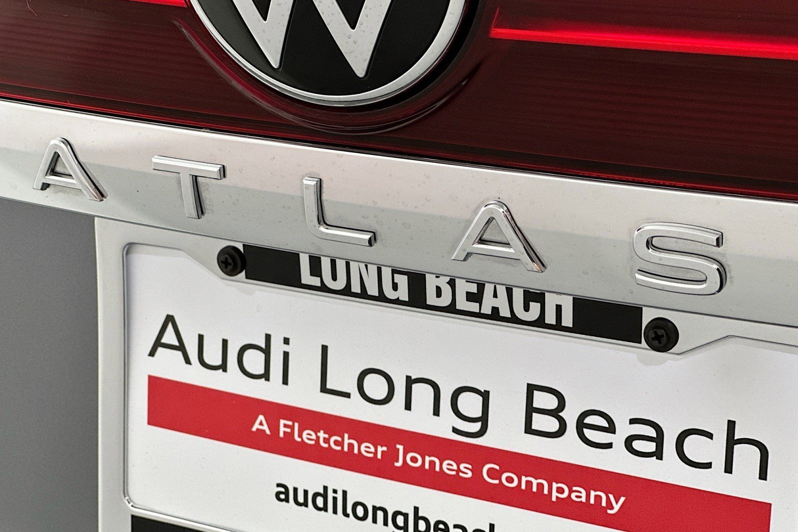 Used 2024 Volkswagen Atlas SE image 11