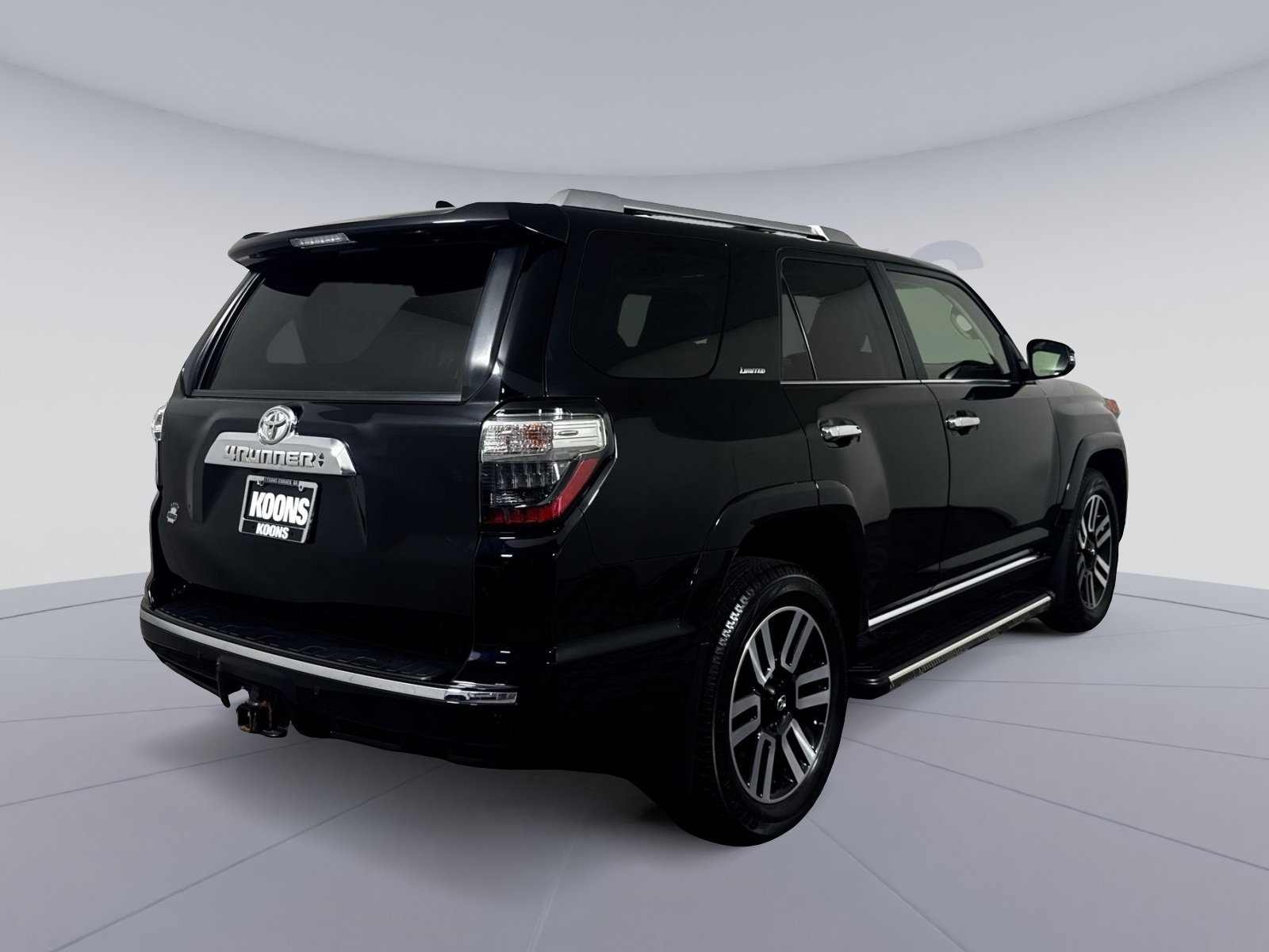 Used 2022 Toyota 4Runner Limited AWD/4WD image 7
