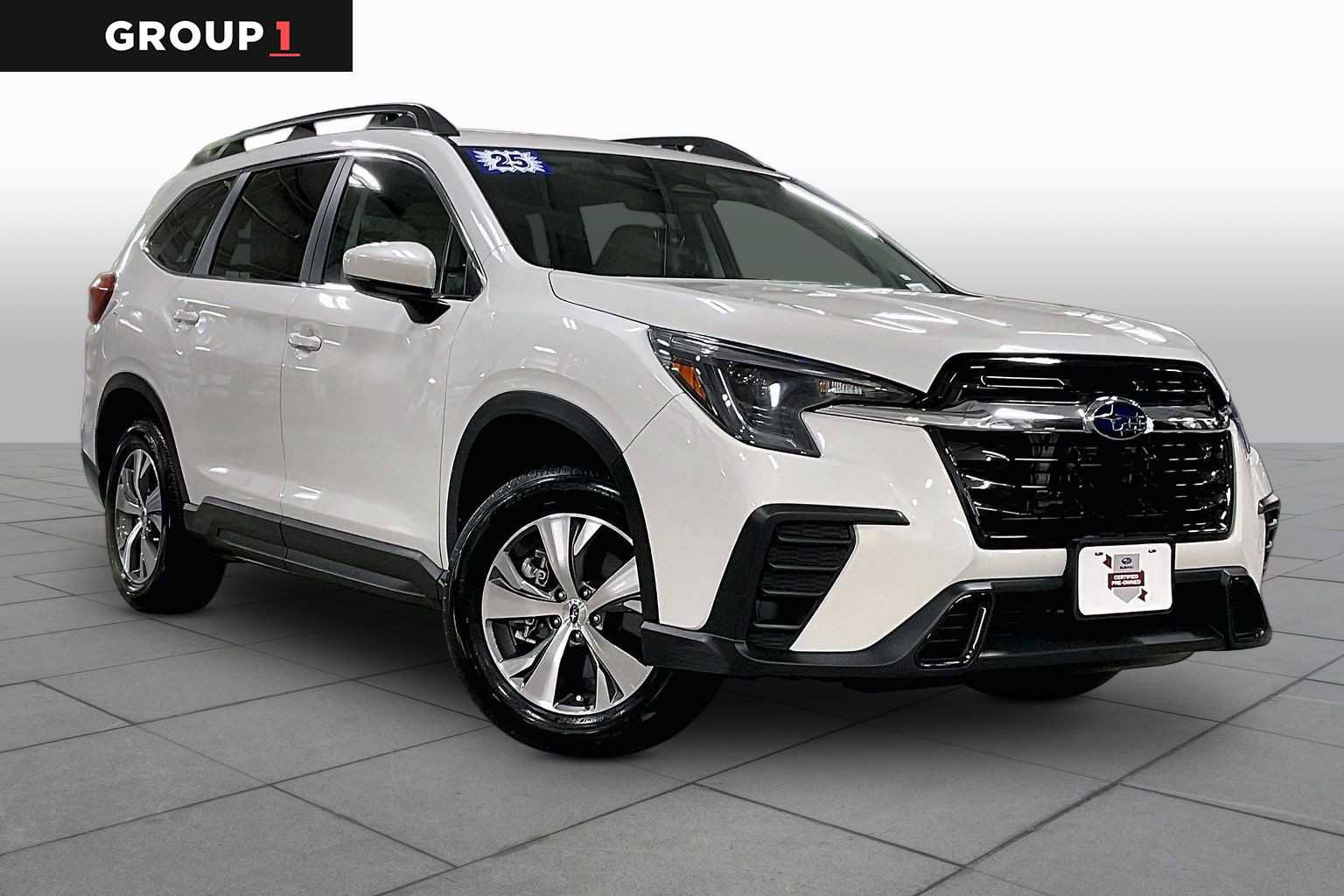 Used 2025 Subaru Ascent Premium AWD/4WD image 3