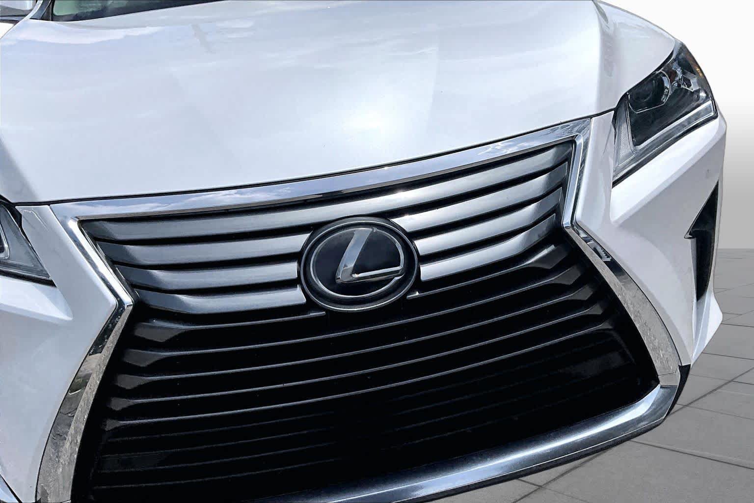 Used 2019 Lexus RX 350L FWD image 30